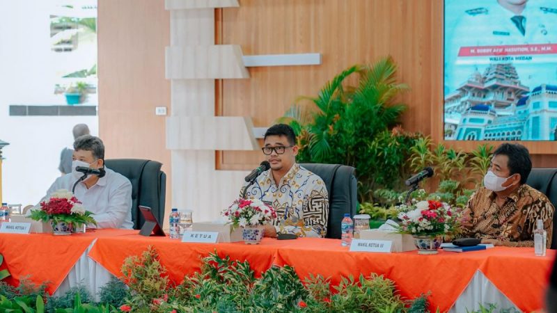 Walikota Hadiri Raker Komwil I Apeksi