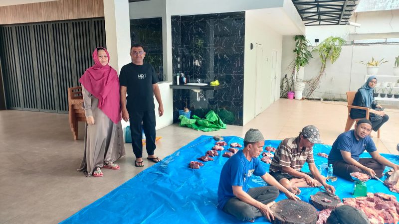 Wakil Ketua DPD Golkar Sumut Sembelih 5 Ekor Hewan Kurban Pada Idul Adha 1443 H