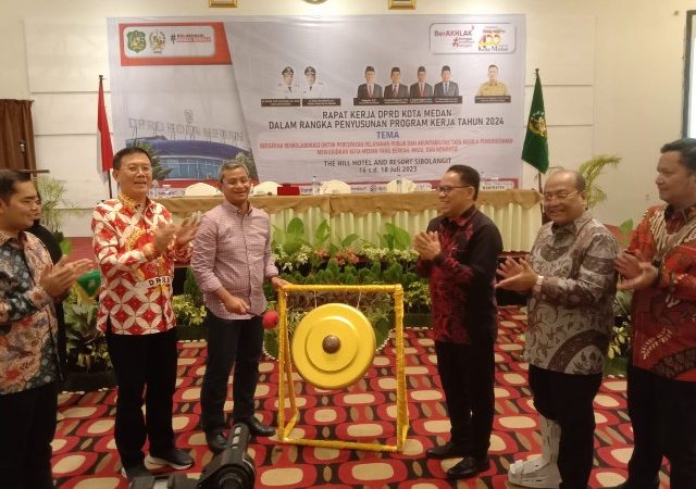 Hasyim SE Buka Raker ke 5 DPRD Kota Medan Tahun 2023