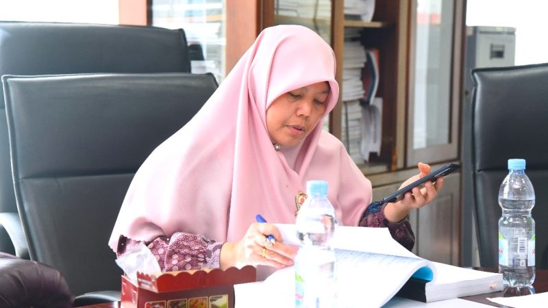 Dana Insentif Guru Honor Belum Cair