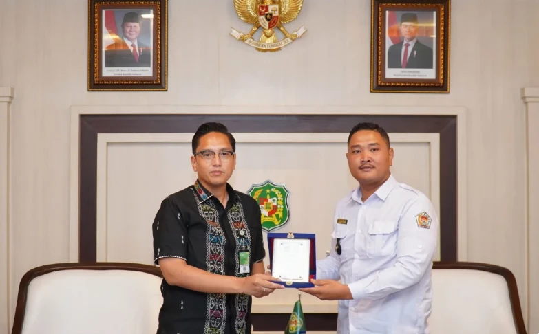 Ini Pesan Rico Waas Saat Terima Kunjungan Paskibra Kota Medan di Balai Kota