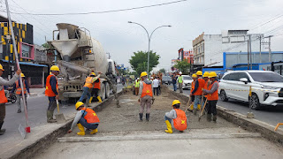 Zulkarnaen Tinjau Lokasi Penataan Median Jalan Persimpangan Tol Bandar Selamat
