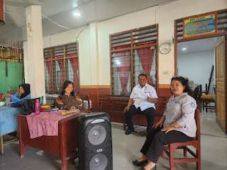 Kepedulian Binsar Memperjuangkan Perbaikan Ruang Kelas Belajar SD