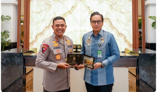 Walikota Medan Silaturahmi Dengan Kapolda Sumatera Utara
