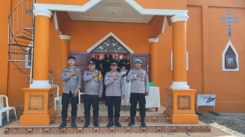Polres Sibolga Gelar Minggu Kasih di GKII Sibolga, Sampaikan Pesan Kamtibmas kepada Jemaat