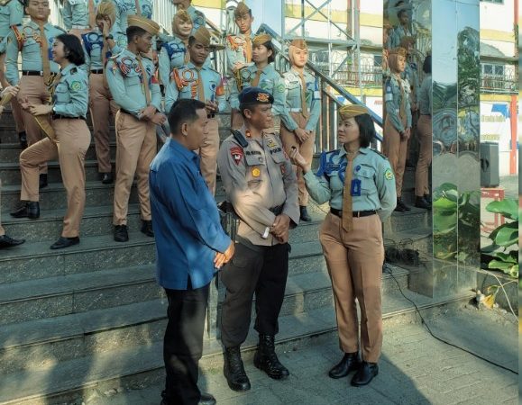 Brimob Polda Sumut Hadir di Sekolah, Bangun Karakter dan Nasionalisme Taruna SMA Akterlis