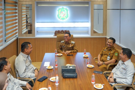 Beri Hunian Yang Lebih Layak, Wakil Wali Kota Medan Sarankan Apersi Bangun Rumah Susun Bagi Warga Pinggiran Sungai