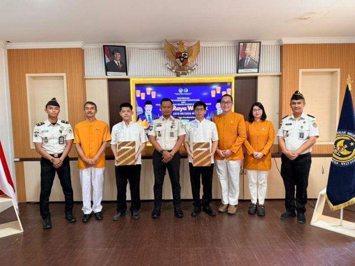 WARGA BINAAN RUTAN BATAM TERIMA REMISI KHUSUS WAISAK 2026