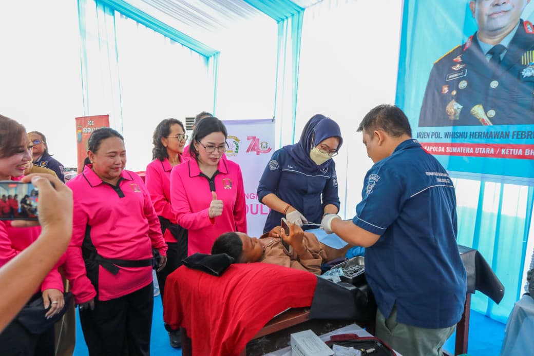 Sambut HUT Bhayangkara ke-80, Polda Sumut Gelar Bakti Kesehatan dan Salurkan Bantuan untuk 3.000 Warga Langkat