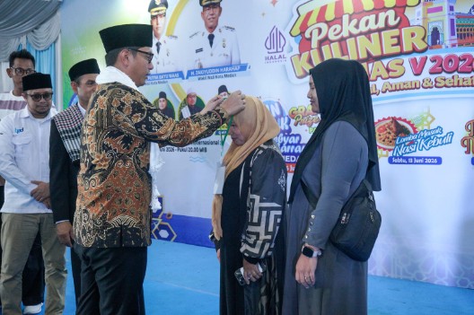 Buka Pekan KHAS V 2026, Rico Waas: Ini Bukan Bazar Biasa, Harus Tonjolkan Ikon Khas Kuliner Medan