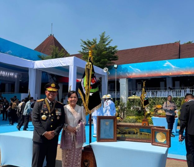 Kado Istimewa di Hari Bhayangkara ke-80, Kapolda Sumut Terima Langsung Nugraha Sakanti dari Presiden