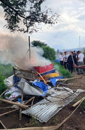 Barak Diduga Tempat Konsumsi Sabu Yang Viral di Medsos Digerebek, Satresnarkoba Polres Karo Bakar Lokasi