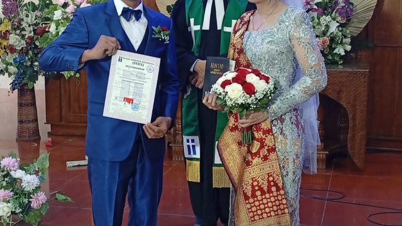 NIKAH KUDUS RUDI SIHOMBING & ANITA DESMARIA TOBING DI GEREJA HKI TANGGUK BONGKAR IX MEDAN