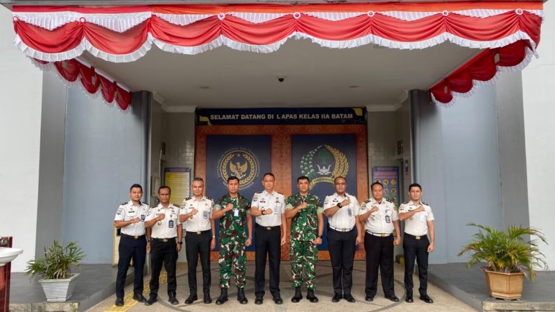 Danlanud Hang Nadim Batam Beserta Jajaran Kunjungi Lapas Kelas IIA Batam
