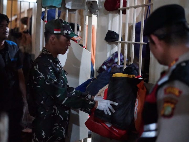 Jaga Keamanan dan Ketertiban, Rutan Kelas I Cipinang Laksanakan Sidak Bersama APH