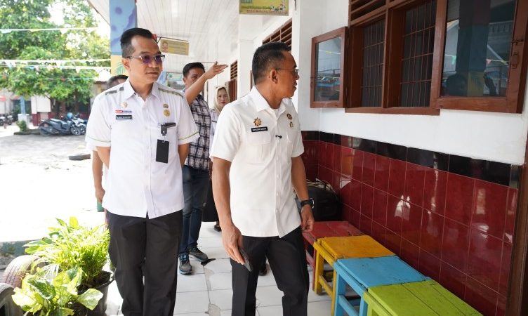 Peduli Masa Depan Pendidik, Wakil Wali Kota Medan Minta Fasilitas SDN 066667 Denai Segera Diperbaiki