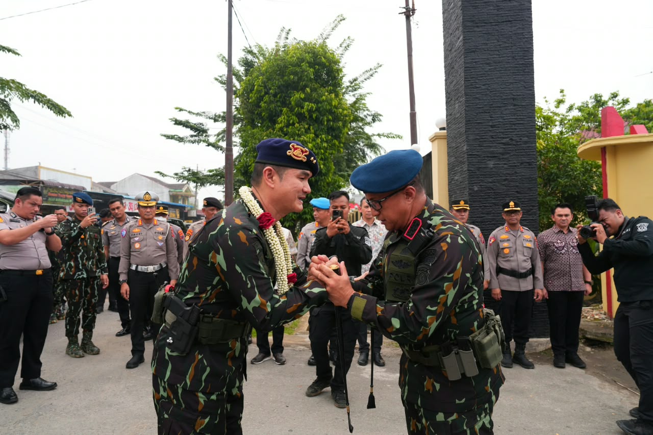 Kunjungi Mako Brimob Sumut, Kapolda Irjen Sonny Irawan Beri Pesan Tegas: Kompak, Solid, Bersama Masyarakat
